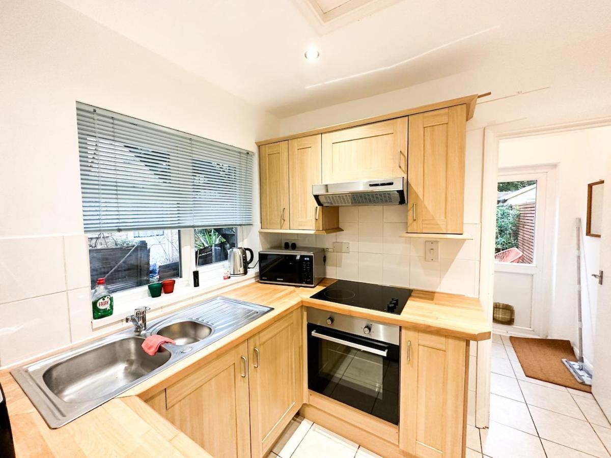 Stylish Kennington Near Tube With King Bed And Garden Appartement